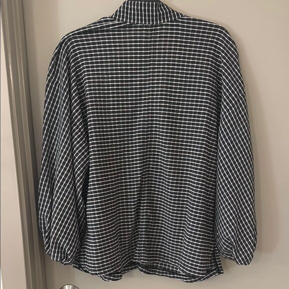 Max Studio Black and White Peter Pan Collar Tie Front Blouse - Picture 3 of 6